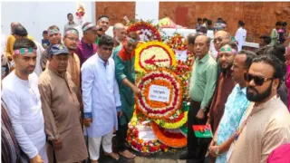 যথাযোগ্য মর্যাদায় চট্টগ্রাম প্রেস ক্লাবের  উদ্যোগে মহান স্বাধীনতা দিবস উদযাপন