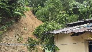 লামায় পাহাড় ধসে শিশুসহ দুই পরিবারের ৫ জনের মৃত্যু