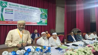 ডিজিটাল দাওয়াহ ও মিডিয়ামুখী ক্যারিয়ার গঠনে মাদরাসা শিক্ষার্থীদের প্রস্তুত হওয়ার আহ্বান : ইআবি ভিসি