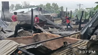 ফটিকছড়িতে অগ্নিকাণ্ডে ১৬ দোকান পুড়ে ছাই, ক্ষতি প্রায় ১৫ লাখ টাকা